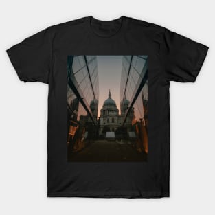 St Paul's - London T-Shirt